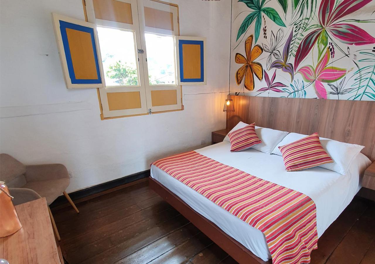 Hostal Ciudad De Segorbe 살렌토 외부 사진