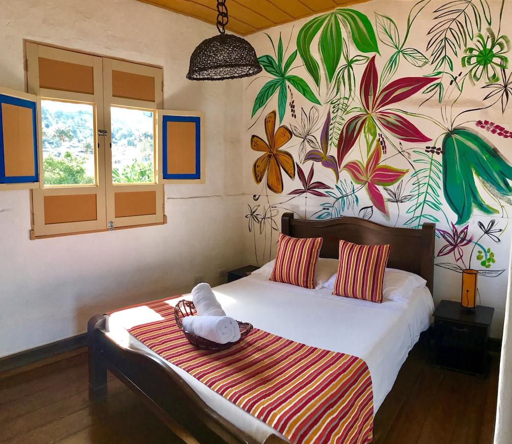 Hostal Ciudad De Segorbe 살렌토 외부 사진