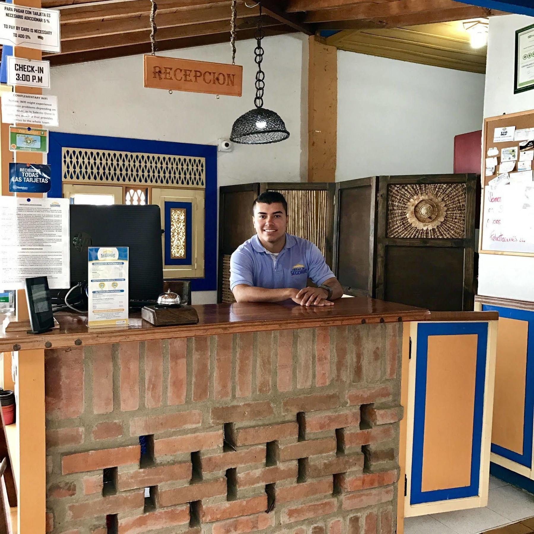 Hostal Ciudad De Segorbe 살렌토 외부 사진